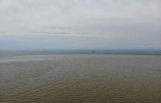 Karadeniz’in rengi değişti