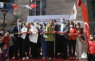 Karalar: "Adana vitese taktı gidiyor"