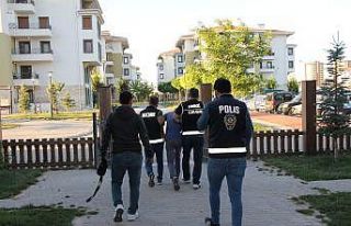 Karaman’da uyuşturucu operasyonu: 20 gözaltı