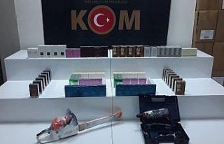 Kargodan 120 kaçak parfüm ele geçti