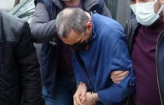 Karısını öldüren mühendis koca duruşma boyunca...