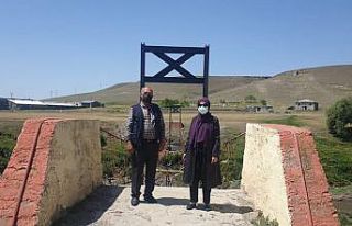 Kars’ın tek asma köprüsü yeniden yapılıyor