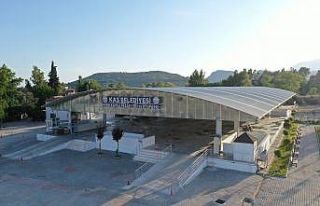 Kaş’a kapalı pazaryeri ve bisiklet yolu açılıyor
