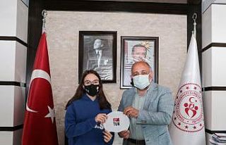 Kasapoğlu’ndan Türkiye Şampiyonu Derin Güdünlü’ye...