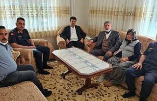 Kaymakam Cebeci şehit ailesini ziyaret etti