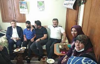 Kaymakam Çimşit’ten şehit ailesine babalar günü...