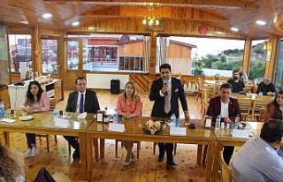 Kaymakam Kini’ye veda yemeği