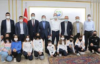 Kayseri Gençlik Ve Spor İl Müdürü’nden Başkan...