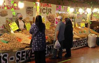 Kayseri Yöresel Ürünler Fuarı ziyaretçilerini...