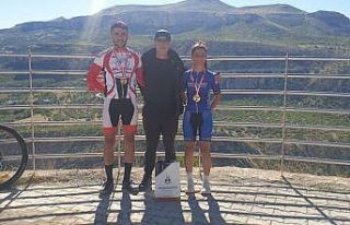 Kayserili bisikletçiler 2 altın madalya kazandı