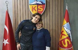 Kayserispor kalecisi Doğan Alemdar: "Hedefim...