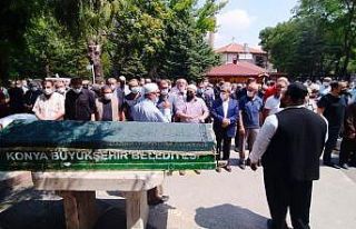 Kazada ölen emekli okul müdürü son yolculuğuna...