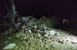 KKTC’de 2 katlı bina çöktü: 1 ölü