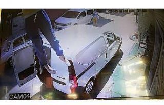 Kocasıyla tartışan kadın 1. kattan atladı