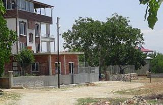 Komşuların yol kavgası kanlı bitti