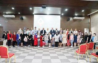 Körfezli ev hanımları amigurimi bebek ile kazanacak