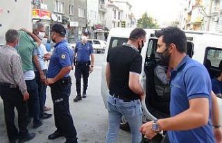 Kumar oynarken yakalandı, görüntü vermemek için...