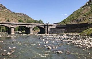 Kuraklık Kars Çayını da vurdu