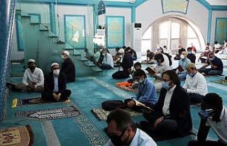 Kurucu Rektör Uysal’ın ruhuna hatim ve dua okundu