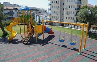 Kuşadası’nda yeşil odaklı çalışmalar devam...