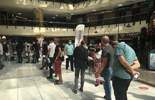 Kuyumcukent AVM’de yerinde aşı uygulaması başladı