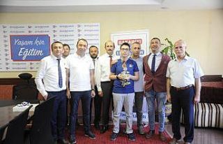 LGS birincisi Ahmet: "Başarının sırrı planlı...