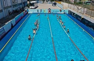 Manisa’da hedef 30 bin çocuk ve gence yüzme öğretmek