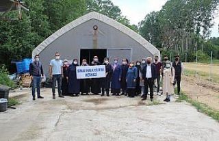 Mantar yetiştirciliği kursunda uygulamalı eğitim