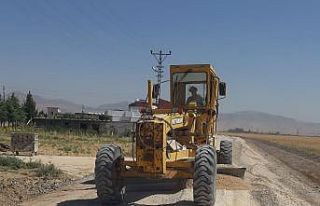 Mardin Büyükşehir Belediyesi kent genelinde yol...