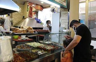 Mardin’de kafe ve restoranlar müşterileri ağırlamaya...