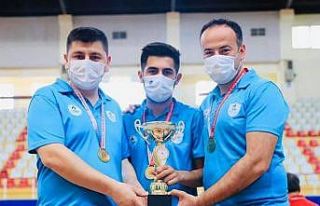 Masa tenisinde şampiyon Pamukkale Belediyesi