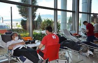 Medikar’dan Türk Kızılay’ına kan desteği