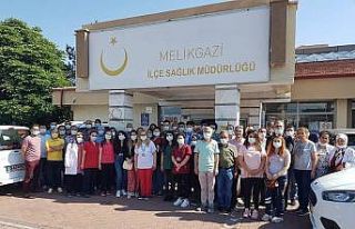 Melikgazi mobil aşı ekipleri ’aşı’ için kolları...