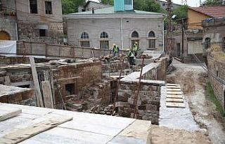 Melikgazi tarihine ve geçmişine sahip çıkıyor