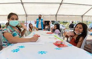 Mersin’de çocuklar resimlerle pandemiyi anlattılar