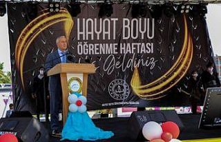 Mersin’de ’Hayat Boyu Öğretme Haftası’ törenle...