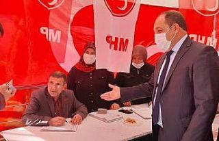 MHP standına yoğun ilgi