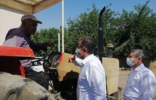 Milletvekili Fırat köy yollarında