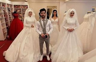 Modacıdan sağlık çalışanlarına gelinlik jesti