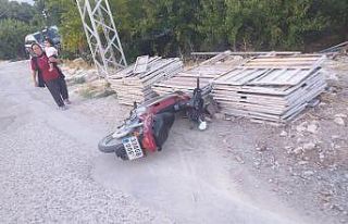 Motosikletin çarptığı 5 yaşındaki çocuk yaralandı