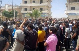 Münbiç’te halktan PKK/YPG karşıtı karşı protesto:...