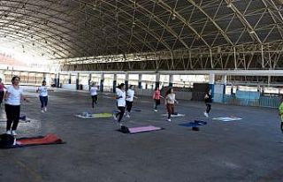 Muratpaşa’da sabah sporu yeniden başladı