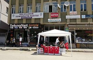 Muşlu anneler evlat nöbetine devam ediyor