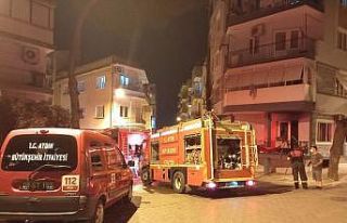 Mutfakta başlayan yangın, tüm mahalleyi sokağa...