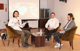 Nazım Hikmet İzmit’te anıldı