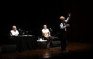 Nazım Hikmet ve Ahmet Arif Yenişehir’de anıldı