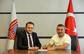 Nevşehir Belediyespor’da ilk imza Tuncay Koçin’den
