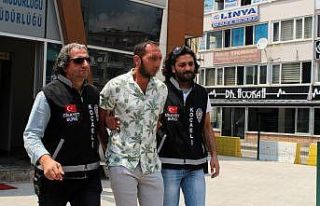 Oğluyla uyurken öldürdüğü arkadaşını uyuşturucu...