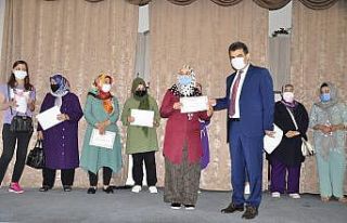 Okullarda İŞKUR kapsamında çalışanlara teşekkür...