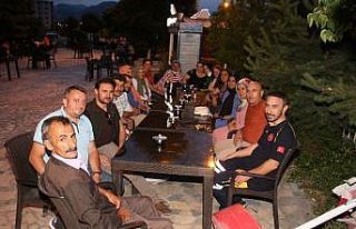 Oltu Sağlık Meslek Lisesi mezunları Oltu’da buluştular